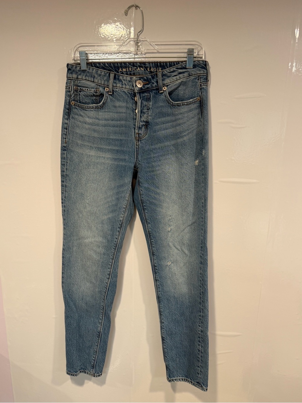 American Eagle Outfitters Women's‎ Light Blue Tomgirl Button fly Jeans